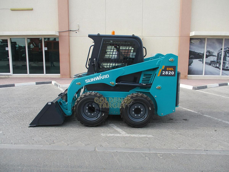 Cargadora Sunward SWL 2820 Skid Steer Loader: foto 6