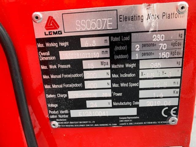 Plataforma de tijeras LGMG SS 0507 E: foto 8