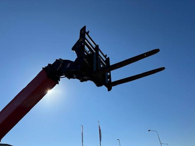 Manitou MT 1440 - Manipulador telescópico: foto 5 Manitou MT 1440 - Manipulador telescópico: foto 5