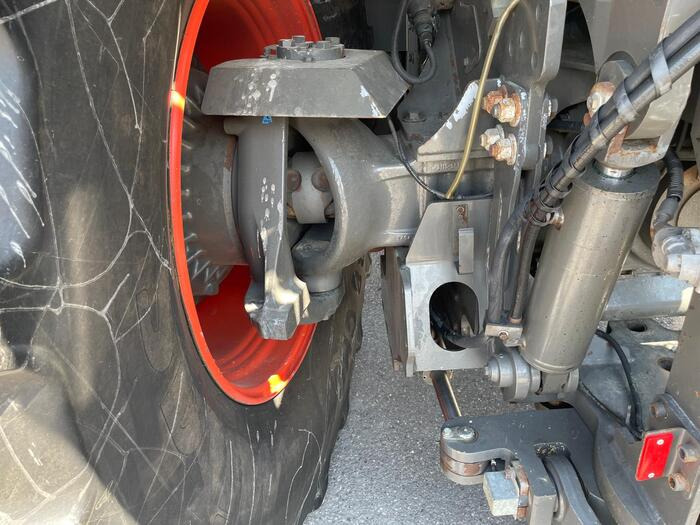 Claas Xerion 4000 - Tractor: foto 2 Claas Xerion 4000 - Tractor: foto 2