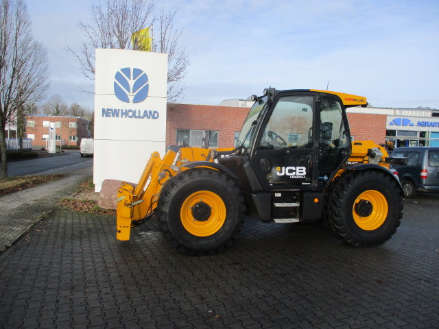 JCB 541-70 AgriPlus - Manipulador telescópico: foto 3 JCB 541-70 AgriPlus - Manipulador telescópico: foto 3
