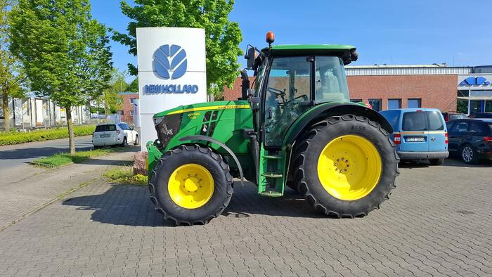 John Deere 6110 MC - Tractor: foto 4 John Deere 6110 MC - Tractor: foto 4