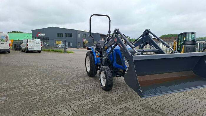 New Holland Boomer 50 - Tractor: foto 3 New Holland Boomer 50 - Tractor: foto 3