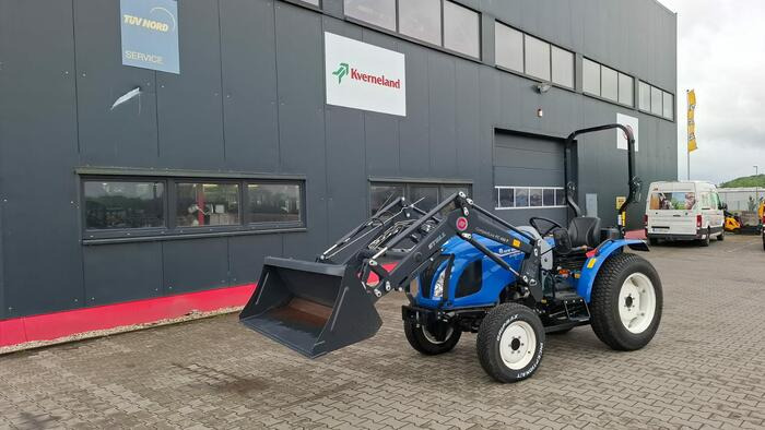 New Holland Boomer 50 - Tractor: foto 1 New Holland Boomer 50 - Tractor: foto 1