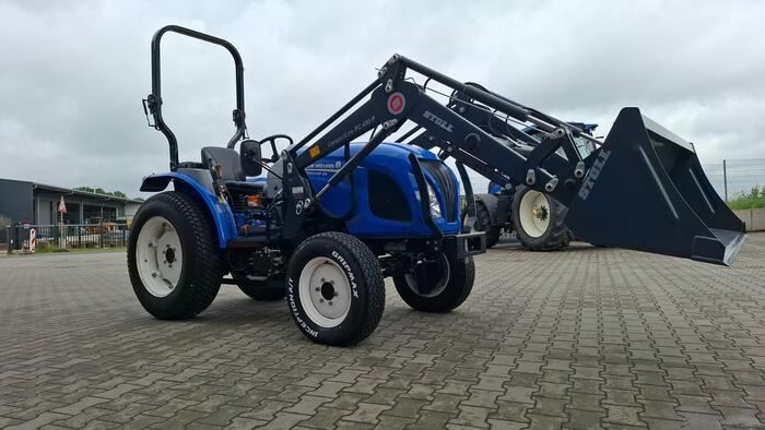 New Holland Boomer 50 - Tractor: foto 4 New Holland Boomer 50 - Tractor: foto 4