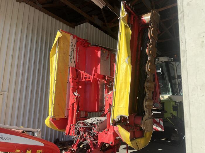 Pöttinger NovaCat X 8 RC - Segadora: foto 1 Pöttinger NovaCat X 8 RC - Segadora: foto 1