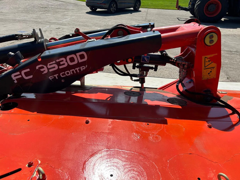 Segadora Kuhn FC 9530 D Lift control Kneuzer triple maaier: foto 16