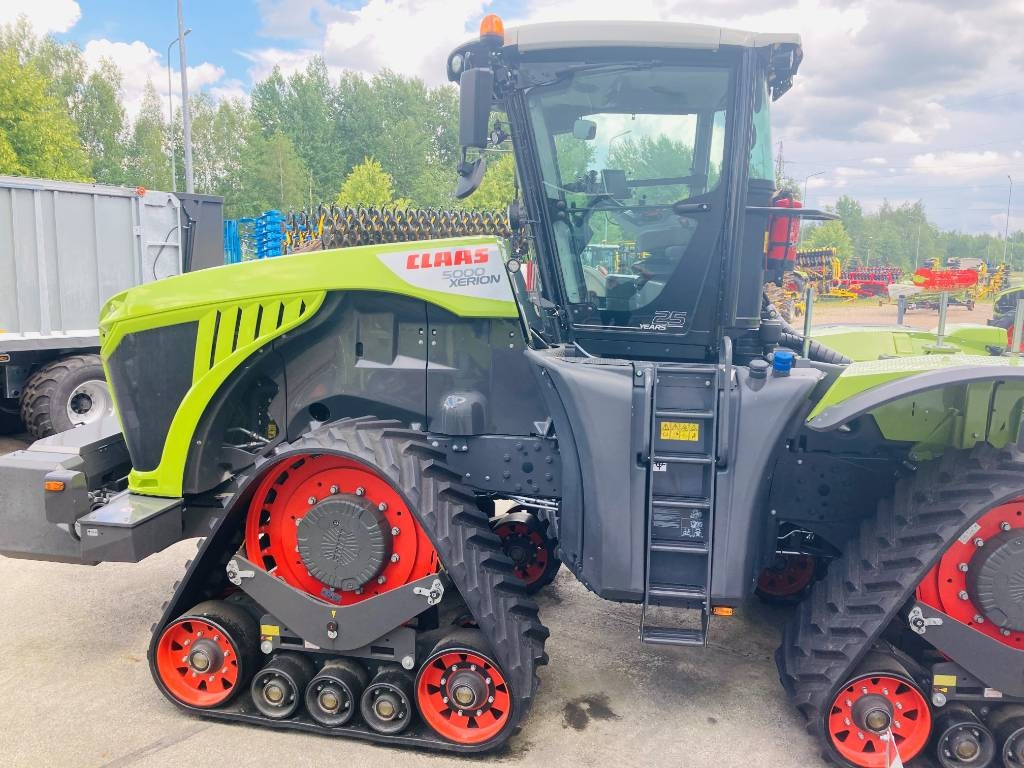Claas XERION 5000 TRAC TS  - Tractor: foto 4 Claas XERION 5000 TRAC TS  - Tractor: foto 4