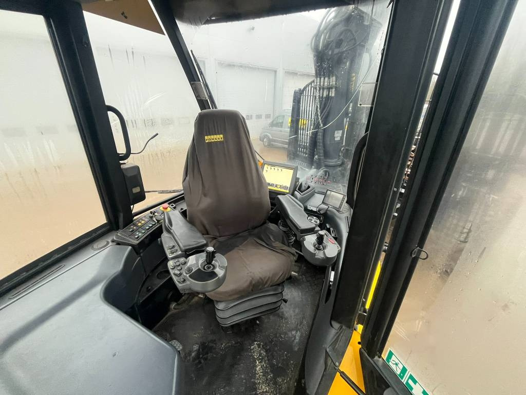 Autocargador Ponsse Elephant: foto 12 Autocargador Ponsse Elephant: foto 12