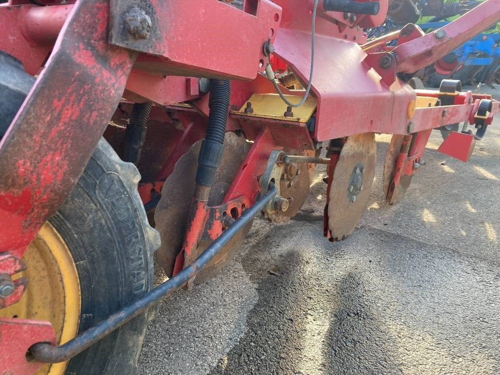 Vaderstad Rapid 400C - Combinado de siembra: foto 5 Vaderstad Rapid 400C - Combinado de siembra: foto 5
