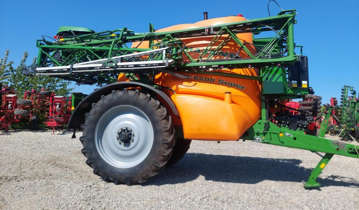 Amazone UX 6200 SUPER - 36-30-24m - Pulverizador arrastrado: foto 2 Amazone UX 6200 SUPER - 36-30-24m - Pulverizador arrastrado: foto 2