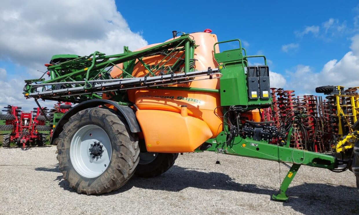 Amazone UX 6200 Super 28-30 M - Pulverizador arrastrado: foto 2 Amazone UX 6200 Super 28-30 M - Pulverizador arrastrado: foto 2