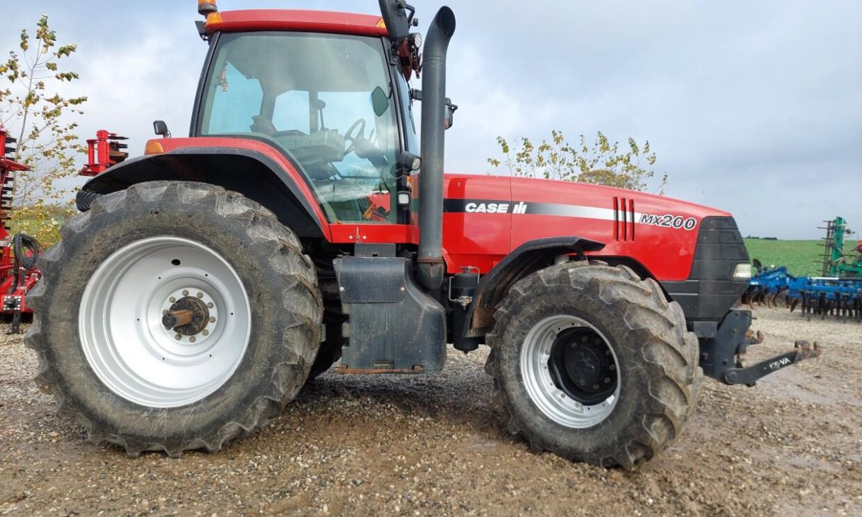 Case IH MAGNUM MX 200 - Tractor: foto 3 Case IH MAGNUM MX 200 - Tractor: foto 3