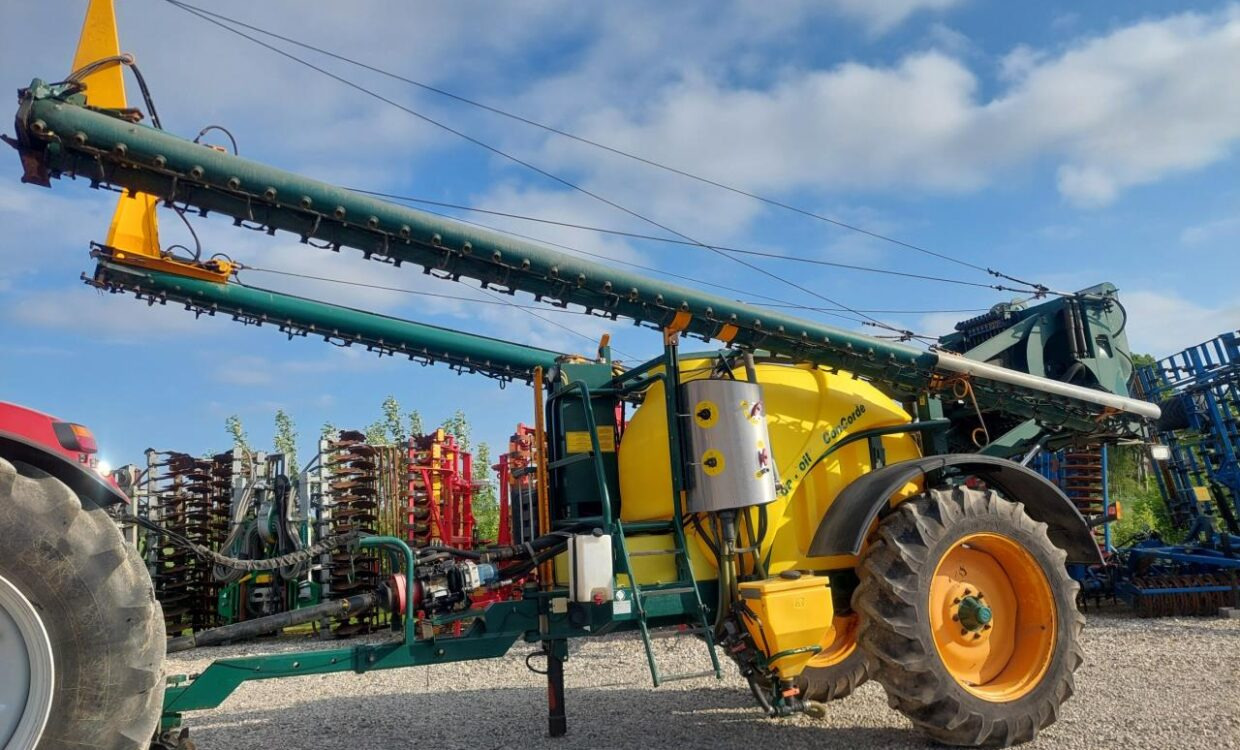 Danfoil ConCorde 3000L - 30m - Pulverizador arrastrado: foto 1 Danfoil ConCorde 3000L - 30m - Pulverizador arrastrado: foto 1