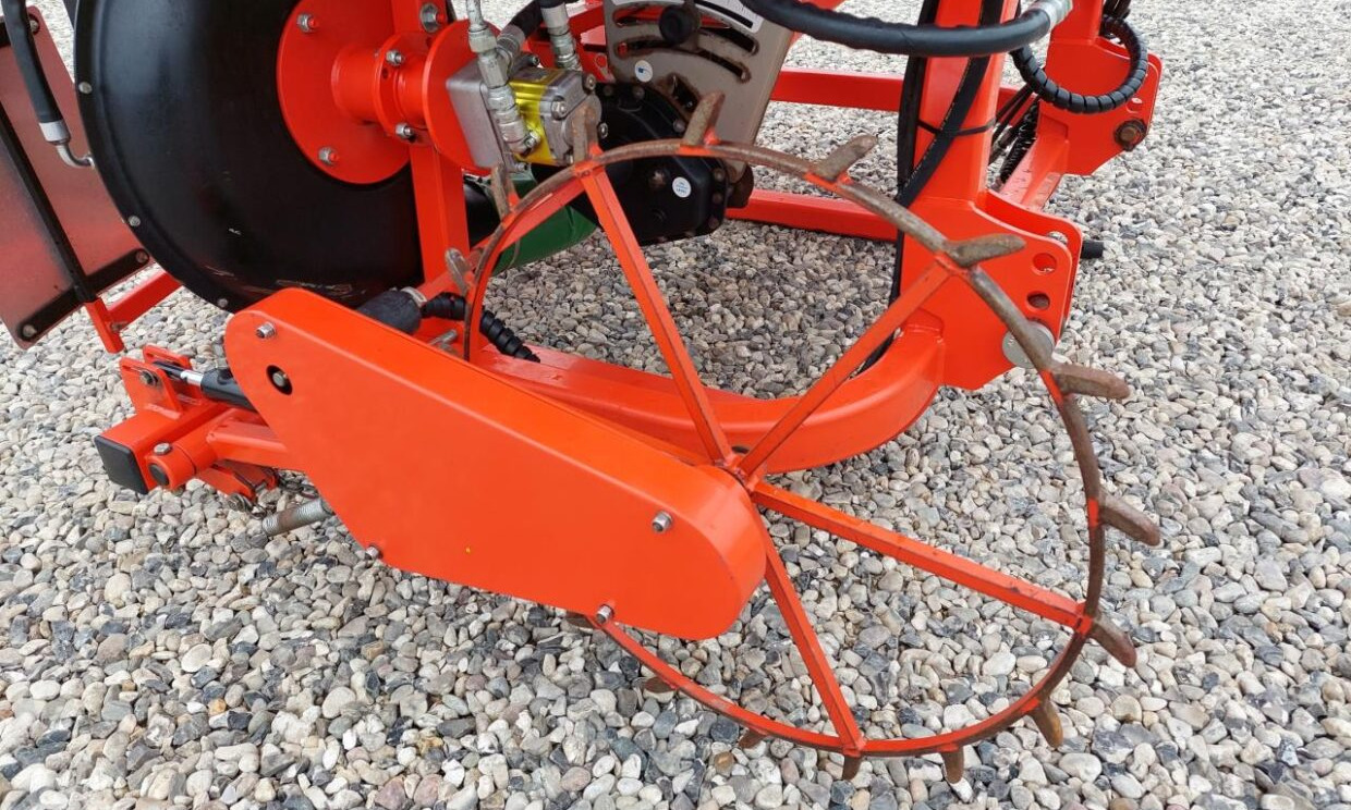 Thyregod TRV 12 med frø-/gødning-udstyr - Maquinaria agrícola: foto 5 Thyregod TRV 12 med frø-/gødning-udstyr - Maquinaria agrícola: foto 5