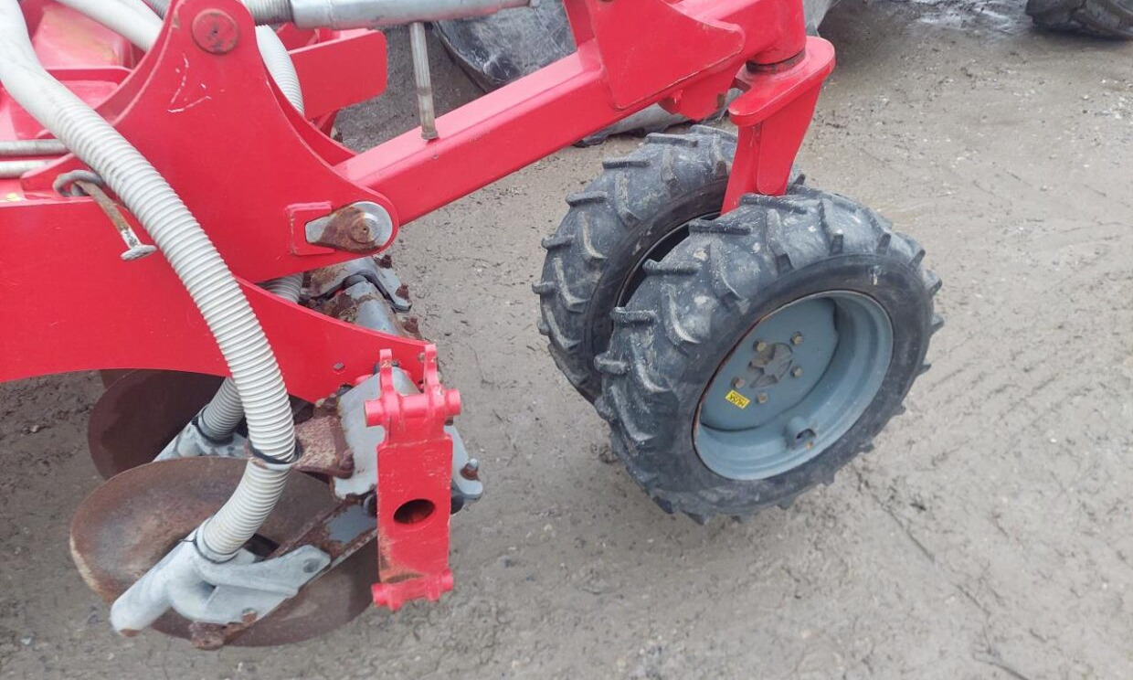 Leasing de Unia ARES XL 7.5 H Unia ARES XL 7.5 H: foto 9