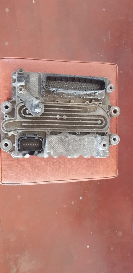 SWENOX A006 490 28 12 Mercedes-Benz ACTROS MB4 - Convertidor catalítico para Camión: foto 3 SWENOX A006 490 28 12 Mercedes-Benz ACTROS MB4 - Convertidor catalítico para Camión: foto 3