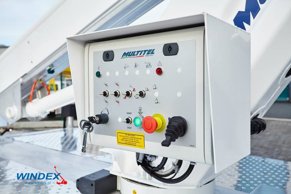 Camión con plataforma elevadora Multitel MT 182 EX: foto 8 Camión con plataforma elevadora Multitel MT 182 EX: foto 8