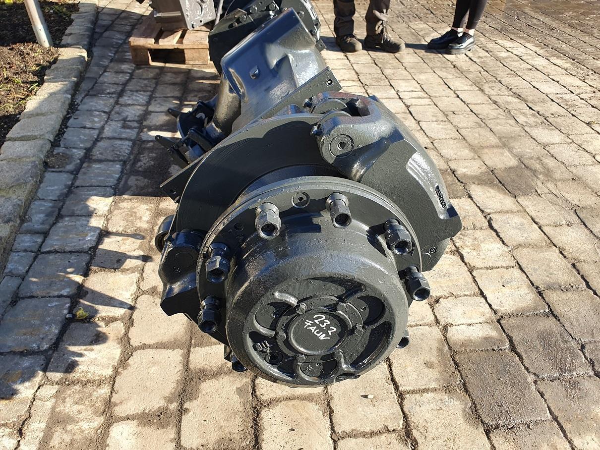 Faun O&K 23,2 - Eje y piezas para Maquinaria de construcción: foto 4 Faun O&K 23,2 - Eje y piezas para Maquinaria de construcción: foto 4