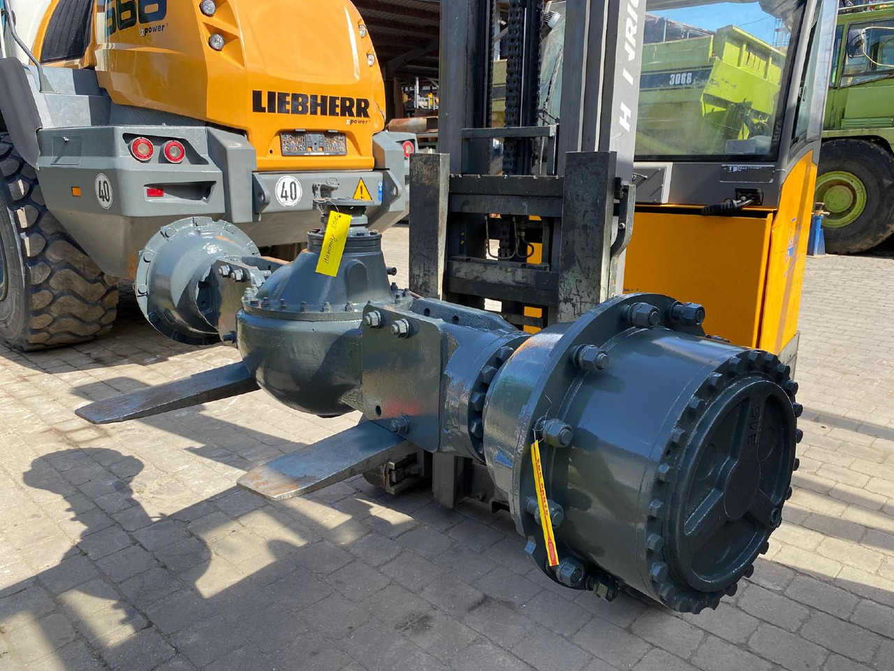 Hanomag 50E - Eje y piezas para Maquinaria de construcción: foto 2 Hanomag 50E - Eje y piezas para Maquinaria de construcción: foto 2