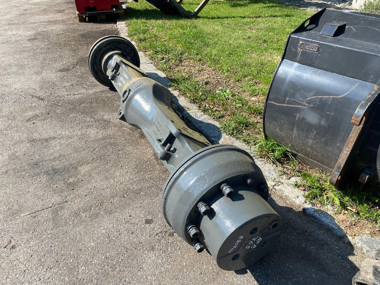 Liebherr ZF APL B 765 aus LH A904 LIT - Eje y piezas para Maquinaria de construcción: foto 5 Liebherr ZF APL B 765 aus LH A904 LIT - Eje y piezas para Maquinaria de construcción: foto 5