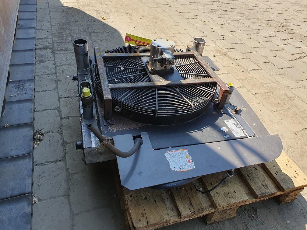 Mecalac 714 MW - Sistema de refrigeración para Maquinaria de construcción: foto 3 Mecalac 714 MW - Sistema de refrigeración para Maquinaria de construcción: foto 3