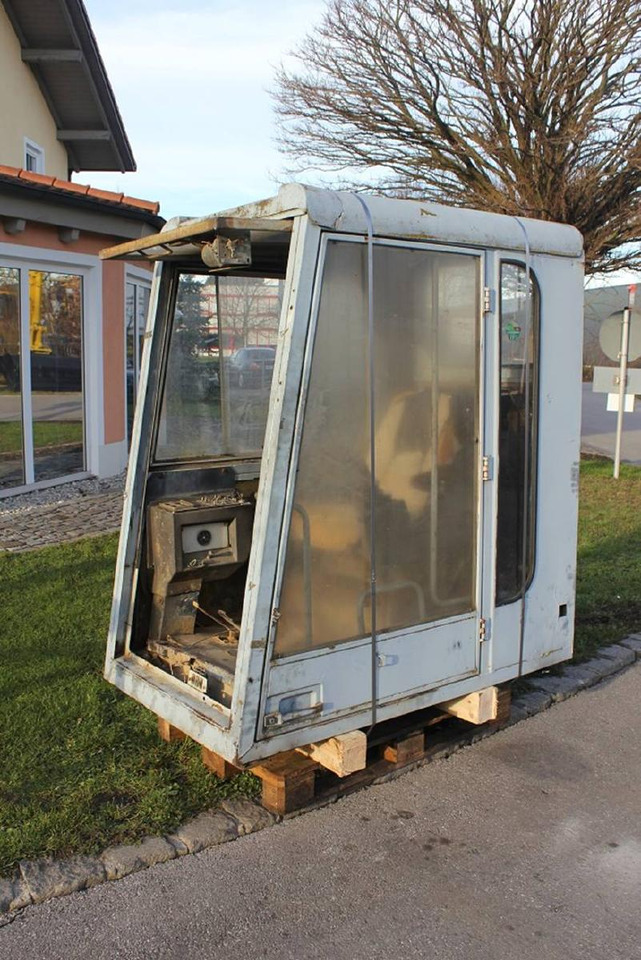 Poclain - Cabina para Maquinaria de construcción: foto 5 Poclain - Cabina para Maquinaria de construcción: foto 5