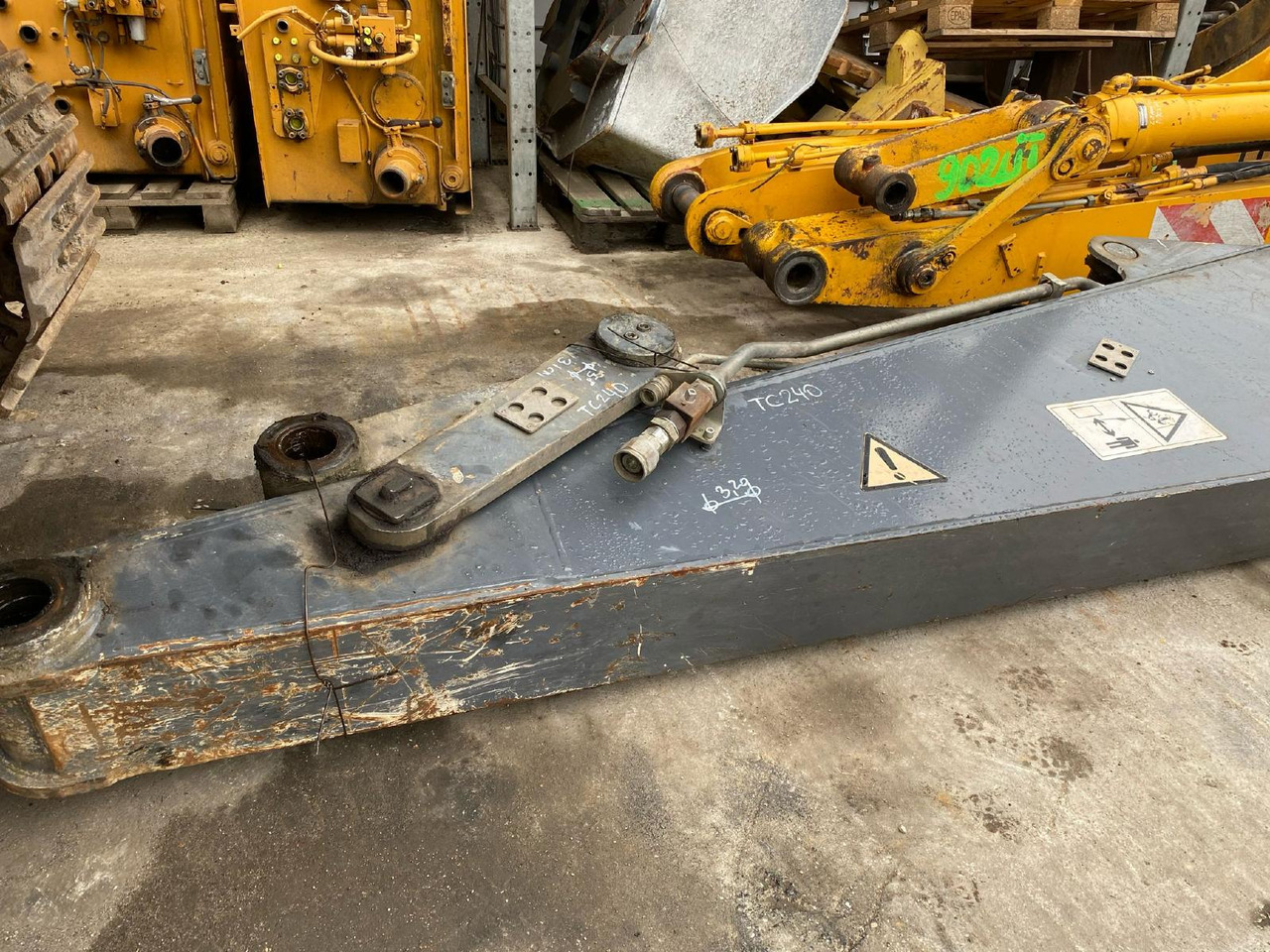 Terex-Atlas TC 240LC - Brazo: foto 1 Terex-Atlas TC 240LC - Brazo: foto 1