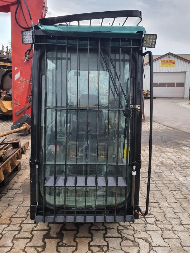 Volvo EC 240 BNLC - Cabina para Maquinaria de construcción: foto 3 Volvo EC 240 BNLC - Cabina para Maquinaria de construcción: foto 3