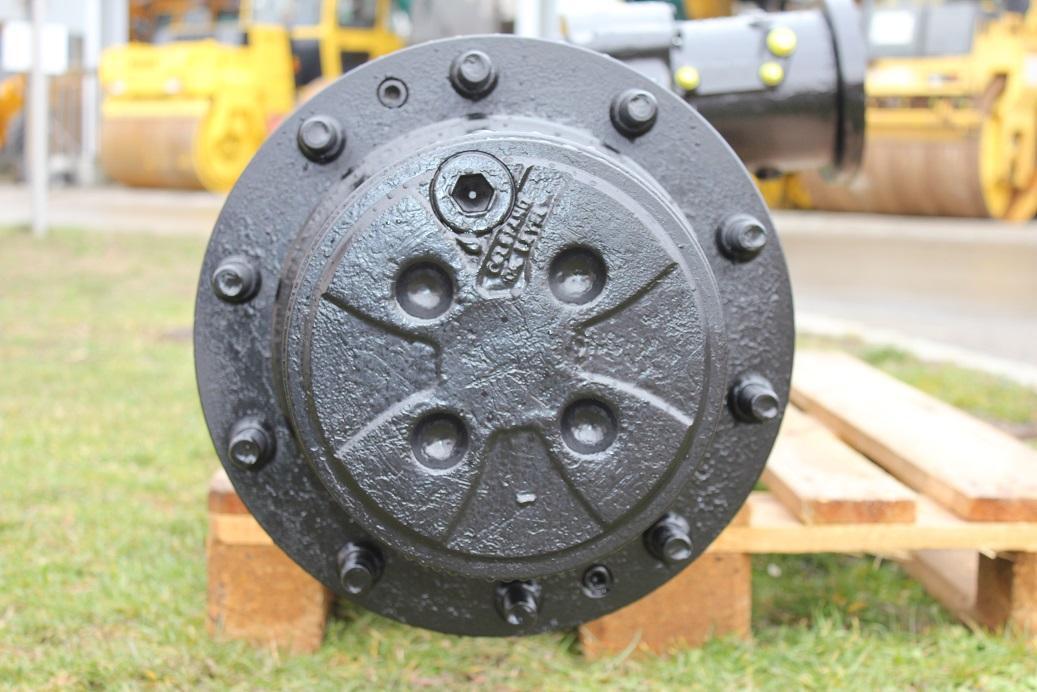 ZF AP B 355 - Eje y piezas para Maquinaria de construcción: foto 4 ZF AP B 355 - Eje y piezas para Maquinaria de construcción: foto 4