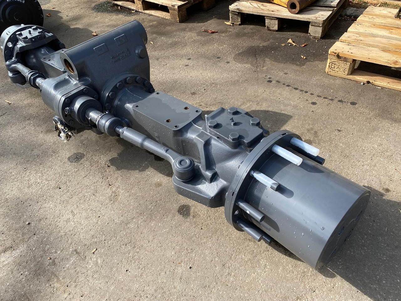 ZF MS E3070 - Eje y piezas para Maquinaria de construcción: foto 2 ZF MS E3070 - Eje y piezas para Maquinaria de construcción: foto 2