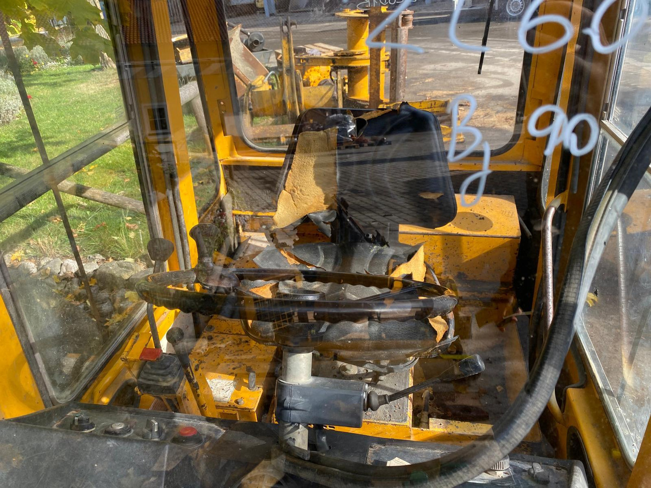 Zettelmeyer ZL 601 B - Cabina para Maquinaria de construcción: foto 5 Zettelmeyer ZL 601 B - Cabina para Maquinaria de construcción: foto 5