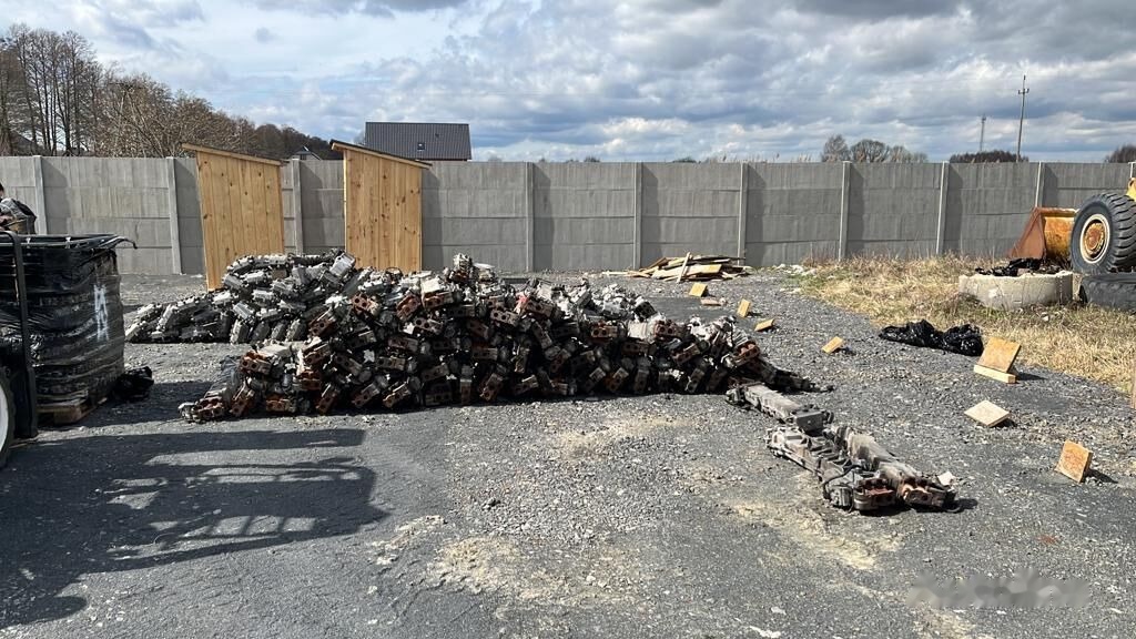 MAN TGA TGX 51081007273 / 51081007290 / 51081007258 / 51081007304 MAN truck - Motor y piezas para Camión: foto 2 MAN TGA TGX 51081007273 / 51081007290 / 51081007258 / 51081007304 MAN truck - Motor y piezas para Camión: foto 2