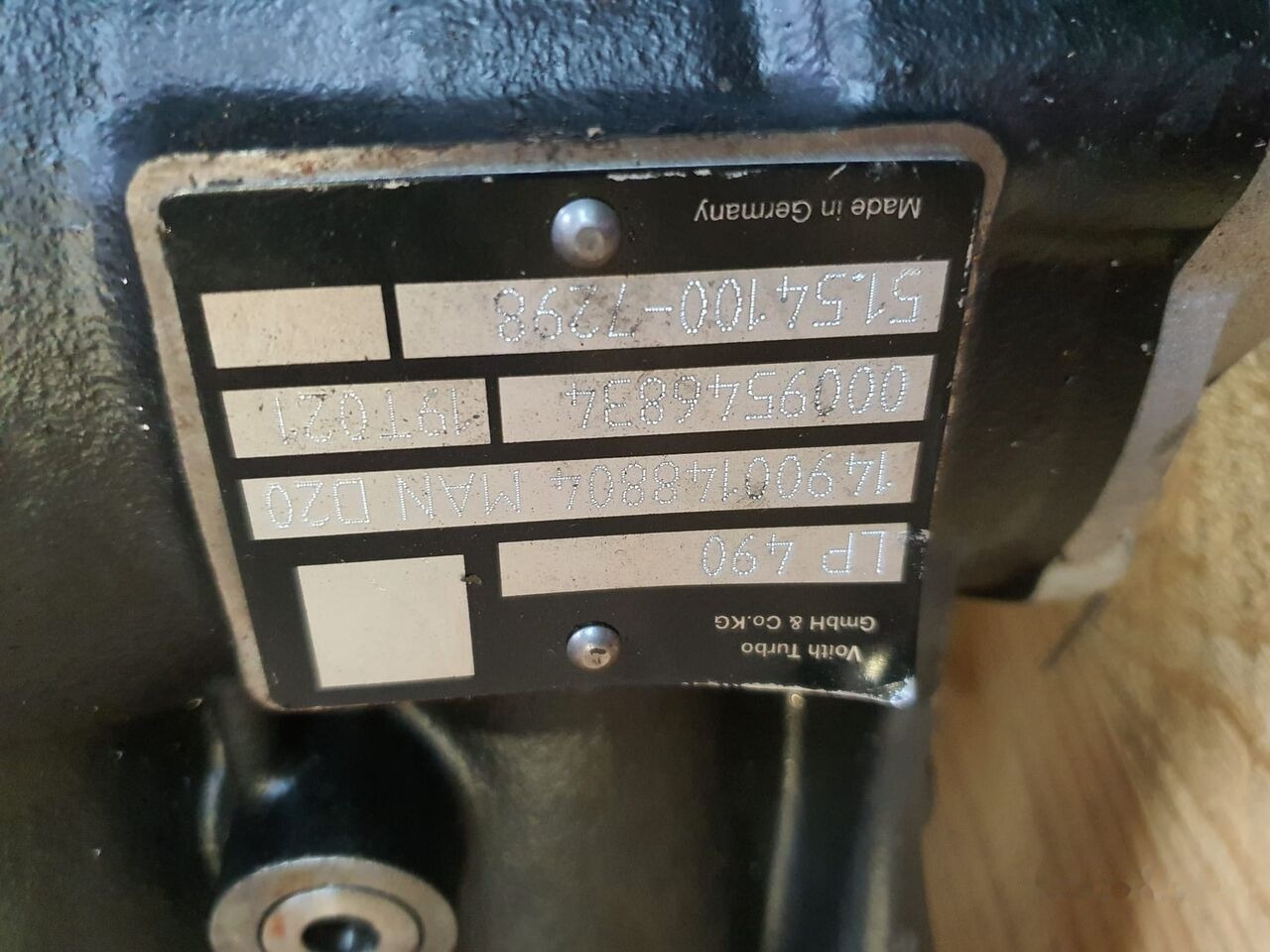 Voith 51.54100-7298 MAN Trucks truck - Compresor para Camión: foto 3 Voith 51.54100-7298 MAN Trucks truck - Compresor para Camión: foto 3