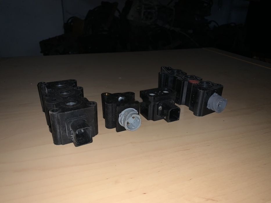 WABCO Cewka zawór osuszacza Volvo ECAS różne rodzaje Hurt części 4422032631 - Válvula de freno para Camión: foto 1 WABCO Cewka zawór osuszacza Volvo ECAS różne rodzaje Hurt części 4422032631 - Válvula de freno para Camión: foto 1