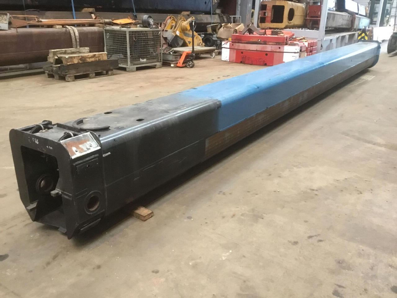 FAUN ATF 40 G-2 telescopic section 1 - Brazo para Autogrúa: foto 3 FAUN ATF 40 G-2 telescopic section 1 - Brazo para Autogrúa: foto 3