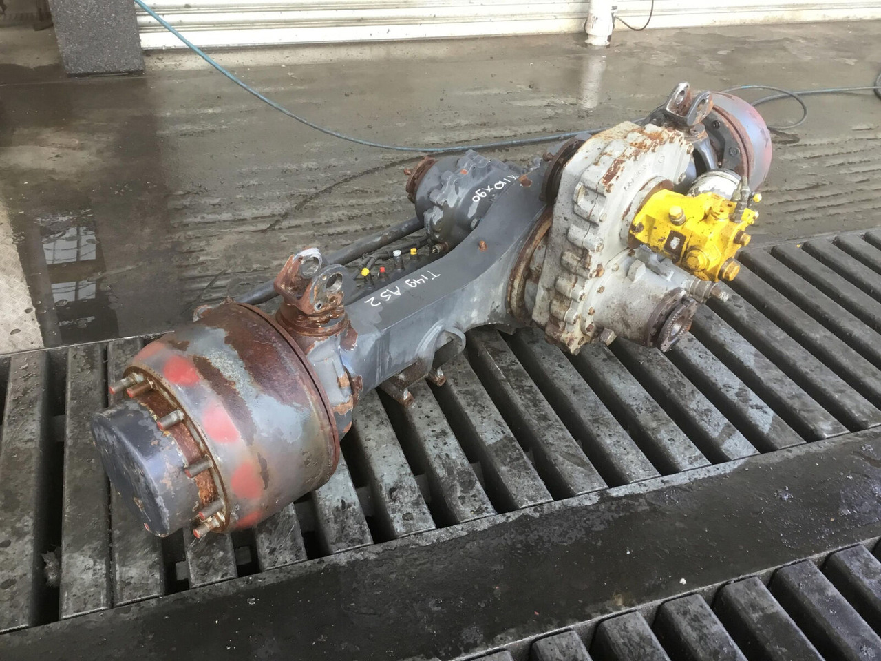 FAUN ATF 50G-3 axle 2 - Eje y piezas para Autogrúa: foto 4 FAUN ATF 50G-3 axle 2 - Eje y piezas para Autogrúa: foto 4