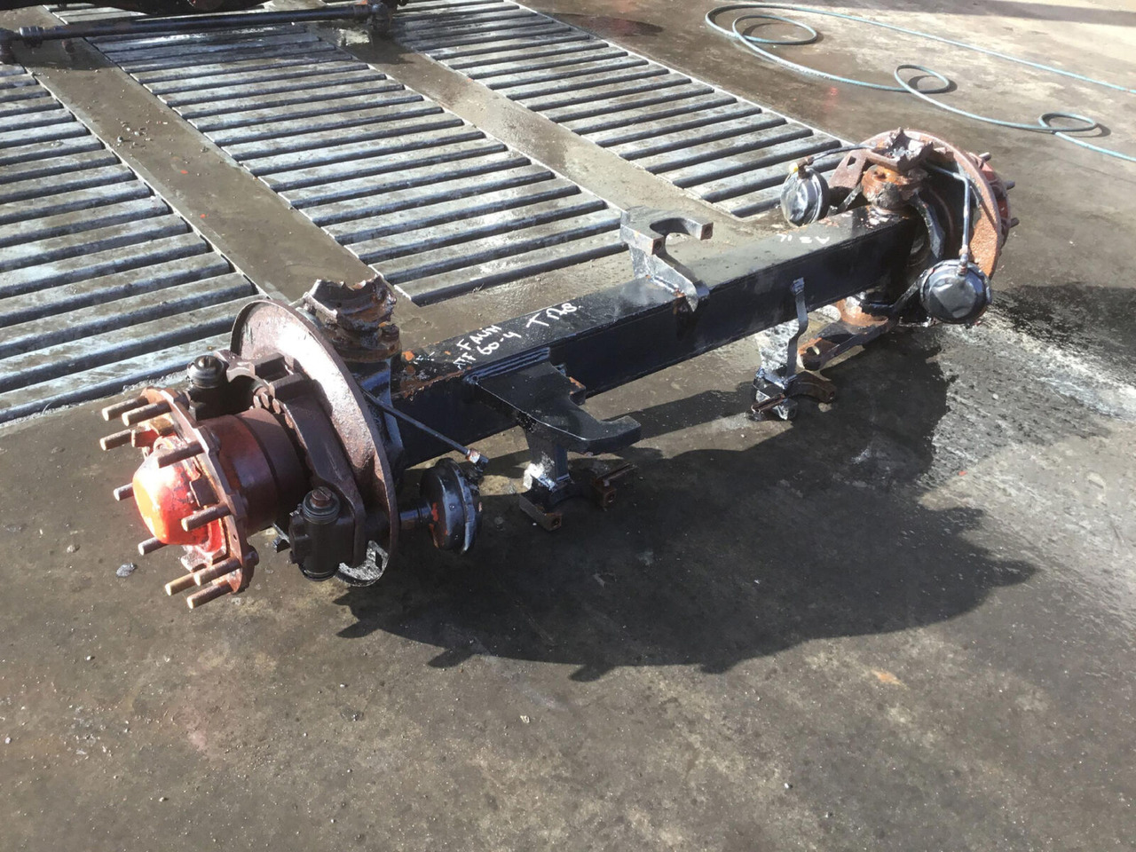 FAUN ATF 60-4 axle 1 - Eje y piezas para Autogrúa: foto 1 FAUN ATF 60-4 axle 1 - Eje y piezas para Autogrúa: foto 1