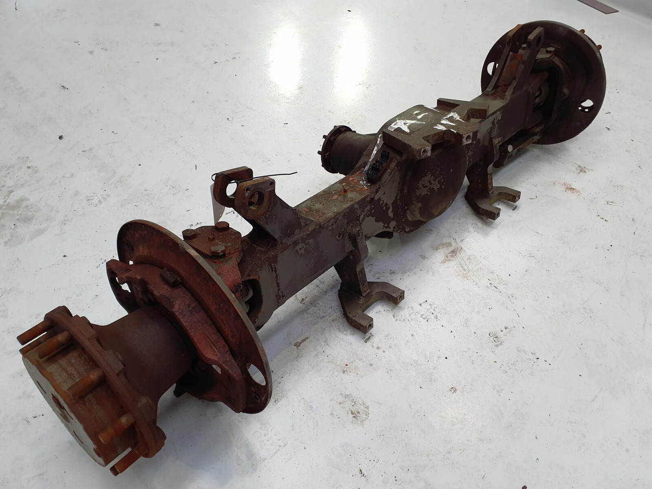 FAUN RTF 25 axle 1 - Eje y piezas para Autogrúa: foto 3 FAUN RTF 25 axle 1 - Eje y piezas para Autogrúa: foto 3