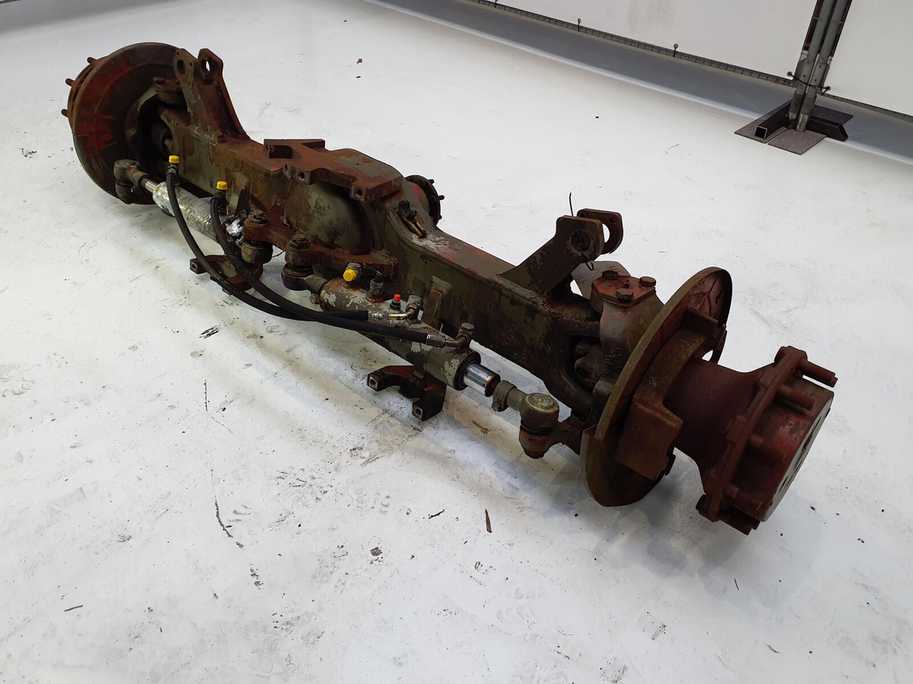 FAUN RTF 25 axle 2 - Eje y piezas para Autogrúa: foto 2 FAUN RTF 25 axle 2 - Eje y piezas para Autogrúa: foto 2