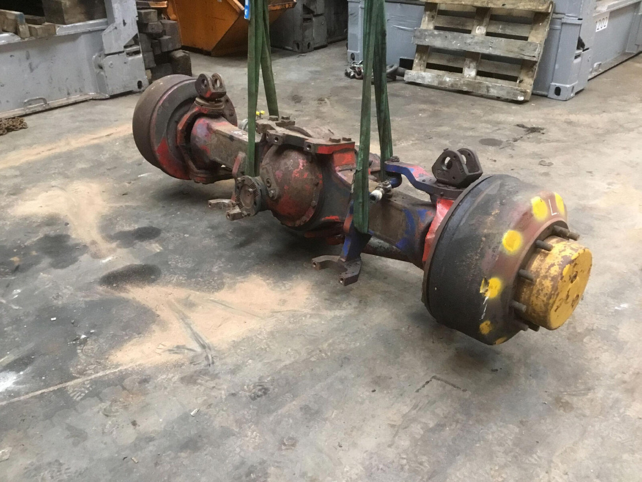 FAUN RTF 45 axle 2 - Eje y piezas para Autogrúa: foto 2 FAUN RTF 45 axle 2 - Eje y piezas para Autogrúa: foto 2