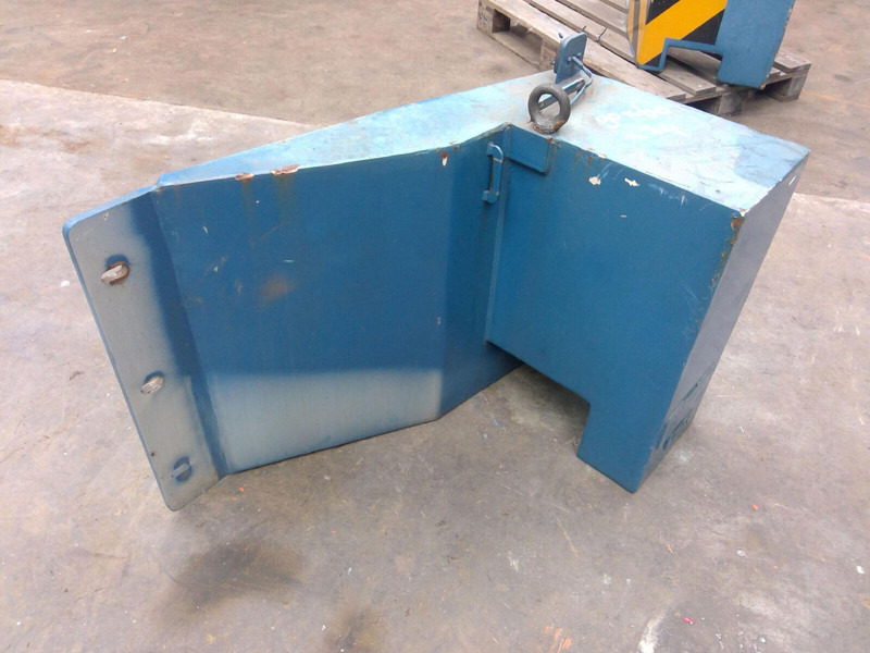 Faun ATF 40G-2 counterweight 0,7 ton left side - Contrapeso para Maquinaria de construcción: foto 3 Faun ATF 40G-2 counterweight 0,7 ton left side - Contrapeso para Maquinaria de construcción: foto 3