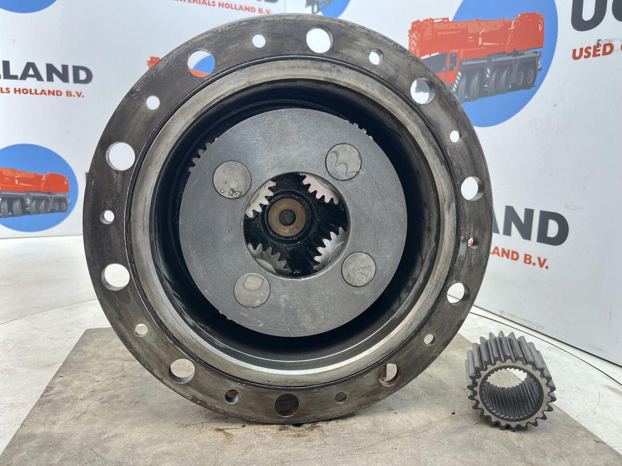 Grove AT 633 planetary gear 22-25-74-38-4pl-H137-46 - Mando final para Autogrúa: foto 4 Grove AT 633 planetary gear 22-25-74-38-4pl-H137-46 - Mando final para Autogrúa: foto 4