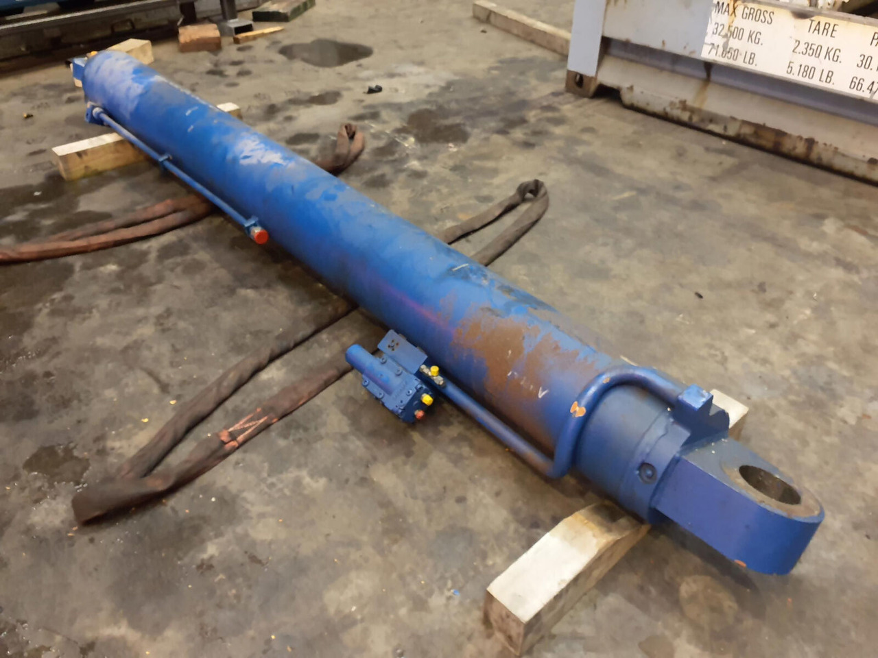 Grove GMK 3050 boom cylinder - Cilindro hidráulico para Autogrúa: foto 1 Grove GMK 3050 boom cylinder - Cilindro hidráulico para Autogrúa: foto 1