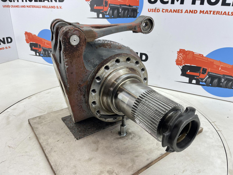 Grove GMK 3055 Steering knuckle 16 holes axle 2 left - Mangueta para Grúa: foto 3 Grove GMK 3055 Steering knuckle 16 holes axle 2 left - Mangueta para Grúa: foto 3
