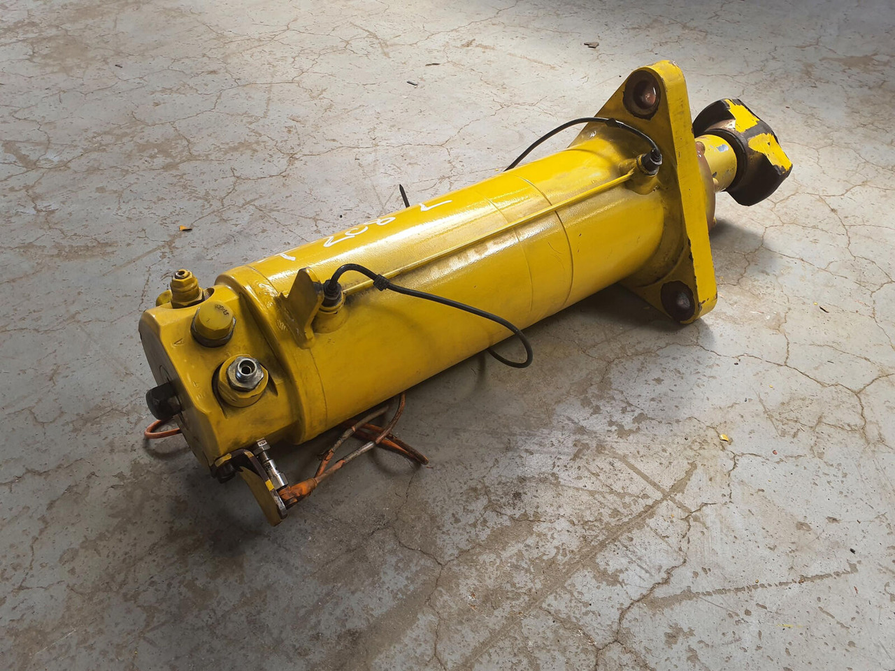Grove GMK 5100 counterweight cylinder - Cilindro hidráulico para Autogrúa: foto 2 Grove GMK 5100 counterweight cylinder - Cilindro hidráulico para Autogrúa: foto 2