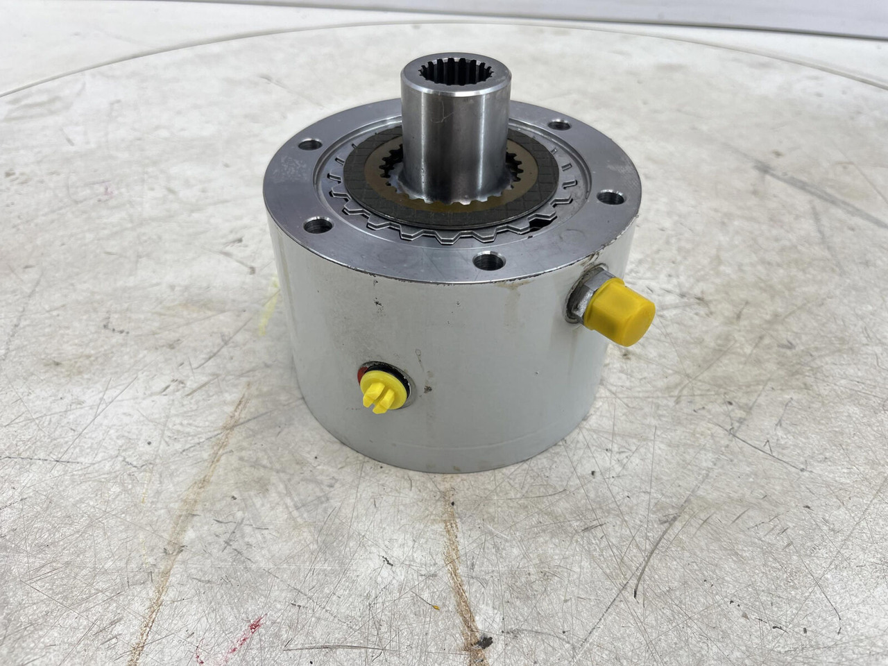 Grove GMK 5150 multiple-disk brake slewing gear - Reductor de giro para Grúa: foto 4 Grove GMK 5150 multiple-disk brake slewing gear - Reductor de giro para Grúa: foto 4