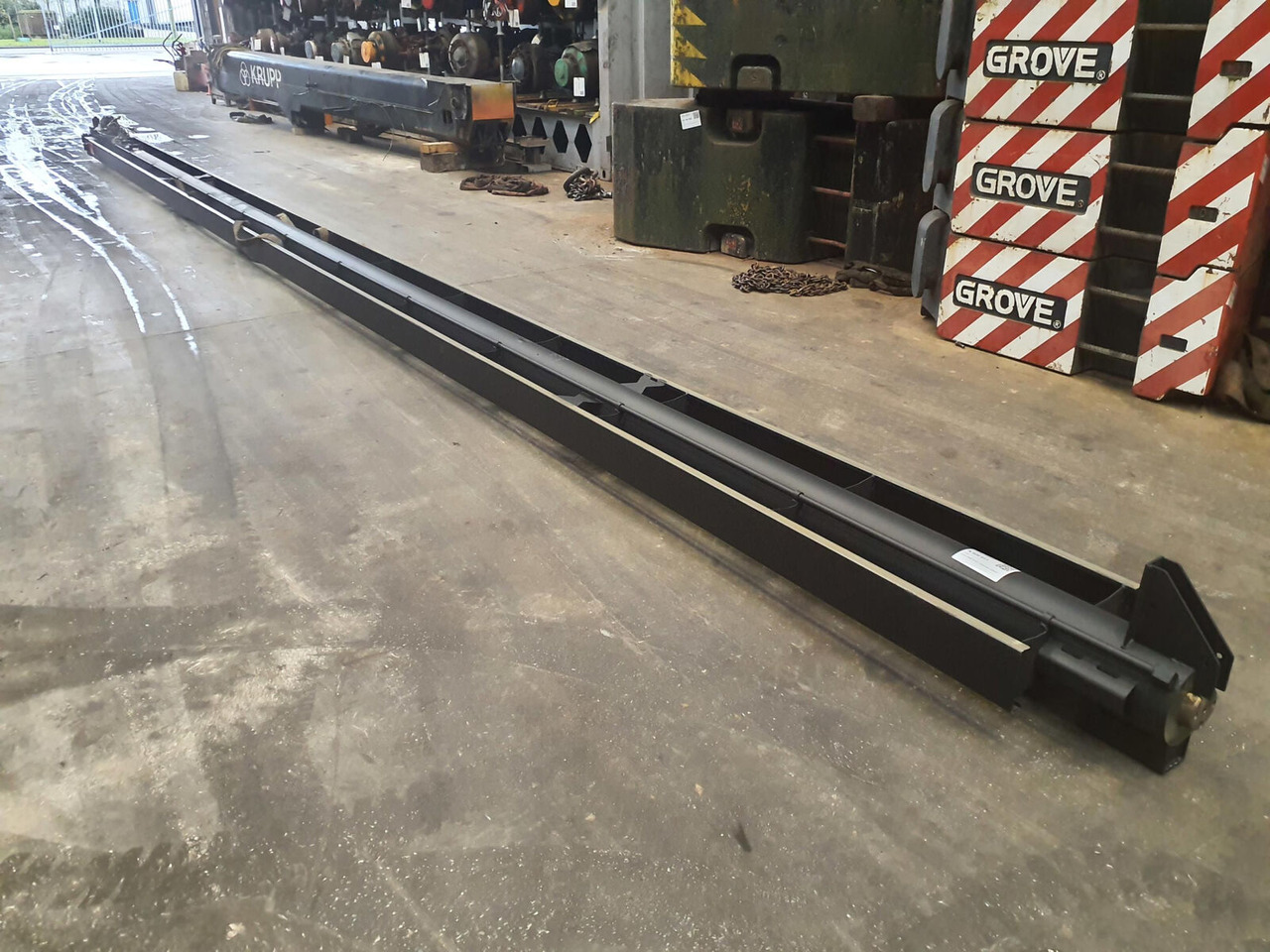 Grove GMK 6300L telescopic cylinder - Cilindro hidráulico para Autogrúa: foto 4 Grove GMK 6300L telescopic cylinder - Cilindro hidráulico para Autogrúa: foto 4