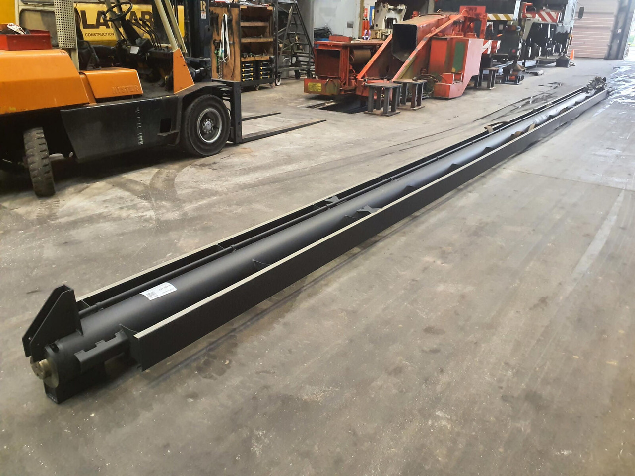 Grove GMK 6300L telescopic cylinder - Cilindro hidráulico para Autogrúa: foto 3 Grove GMK 6300L telescopic cylinder - Cilindro hidráulico para Autogrúa: foto 3