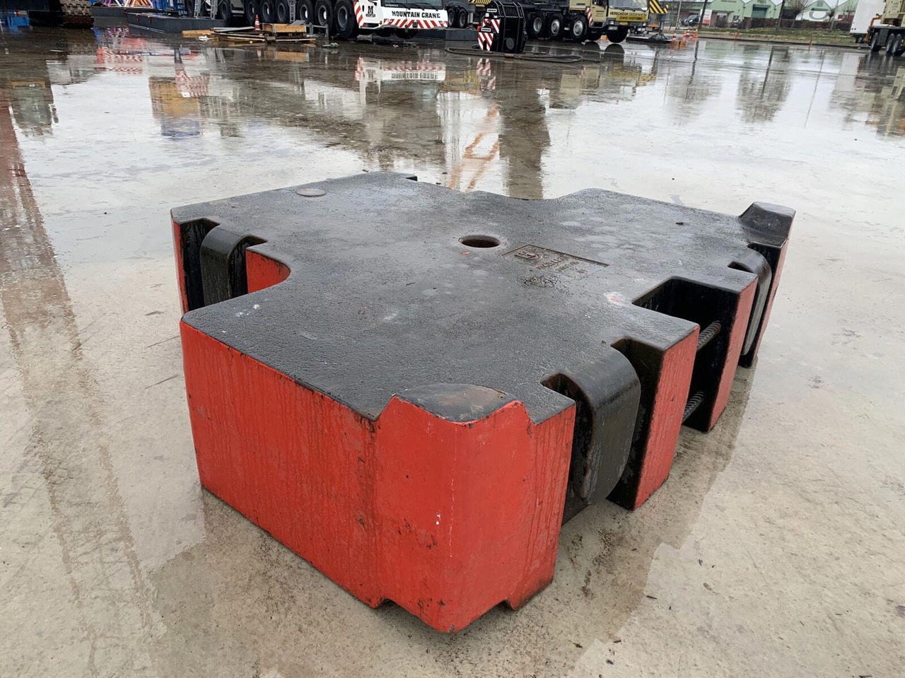 Grove GMK 6400 central counterweight 10 ton - Contrapeso para Autogrúa: foto 2 Grove GMK 6400 central counterweight 10 ton - Contrapeso para Autogrúa: foto 2